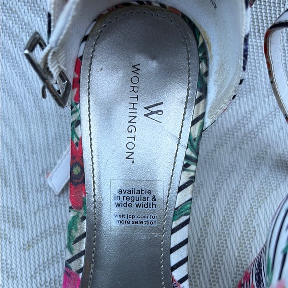 Worthington Pink, Red and Green Heels - Picture 2 of 8